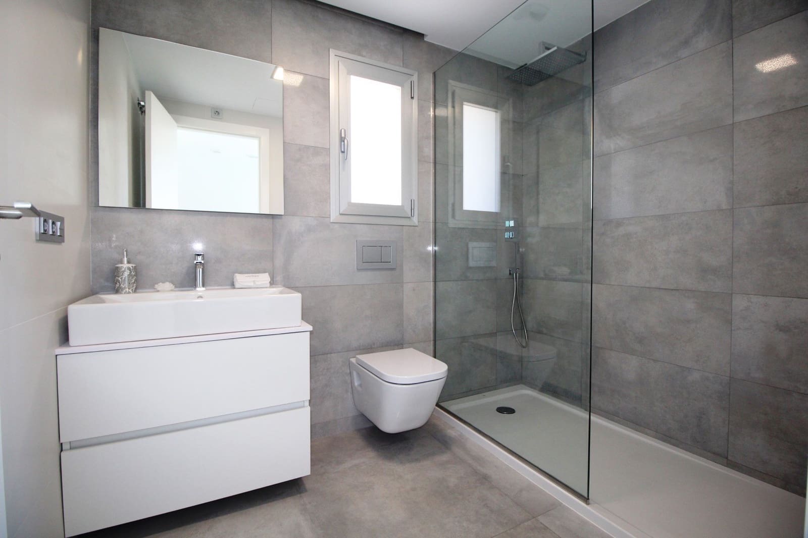 3 bedroom Villa for sale in Finestrat with garage - € 575,000 (Ref: 5256107)