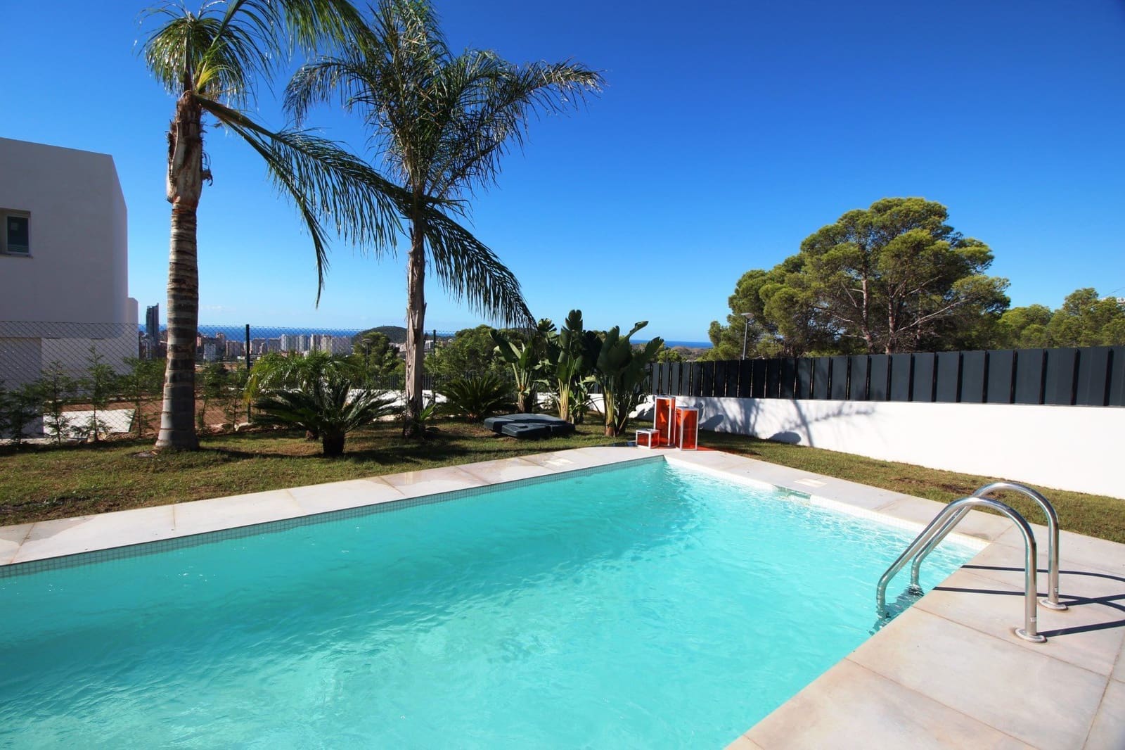 3 bedroom Villa for sale in Finestrat with garage - € 575,000 (Ref: 5256107)