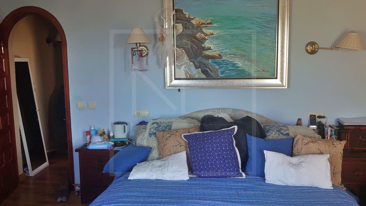 5 chambre Villa/Maison à vendre à Cumbre del Sol avec piscine garage - 585 000 € (Ref: 7109470)