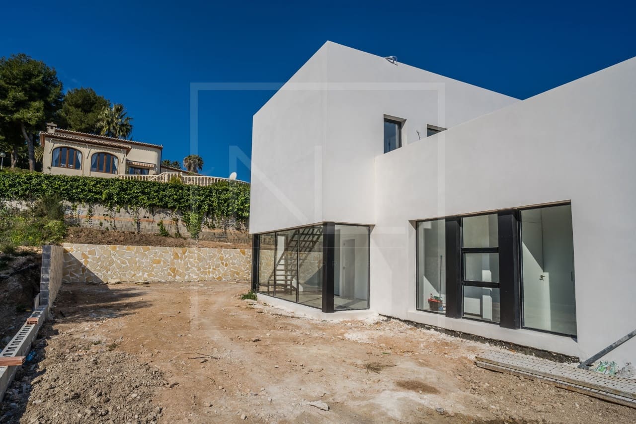 Villa zu verkaufen in Javea / Xabia mit Pool Garage - 895.000 € (Ref: 7377056)