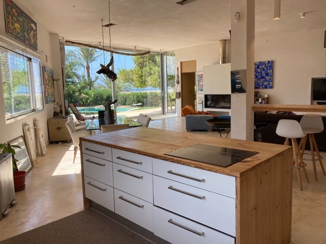 2 soveværelse Villa til salg i Dénia med swimmingpool - € 950.000 (Ref: 7792559)