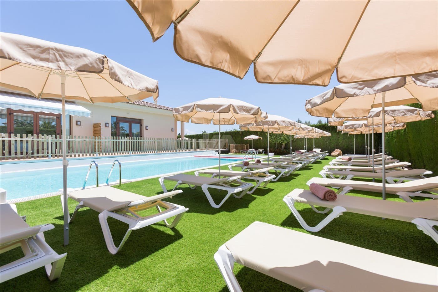 1 bedroom Hotel for sale in Javea / Xabia with pool garage - € 2,700,000 (Ref: 7818607)