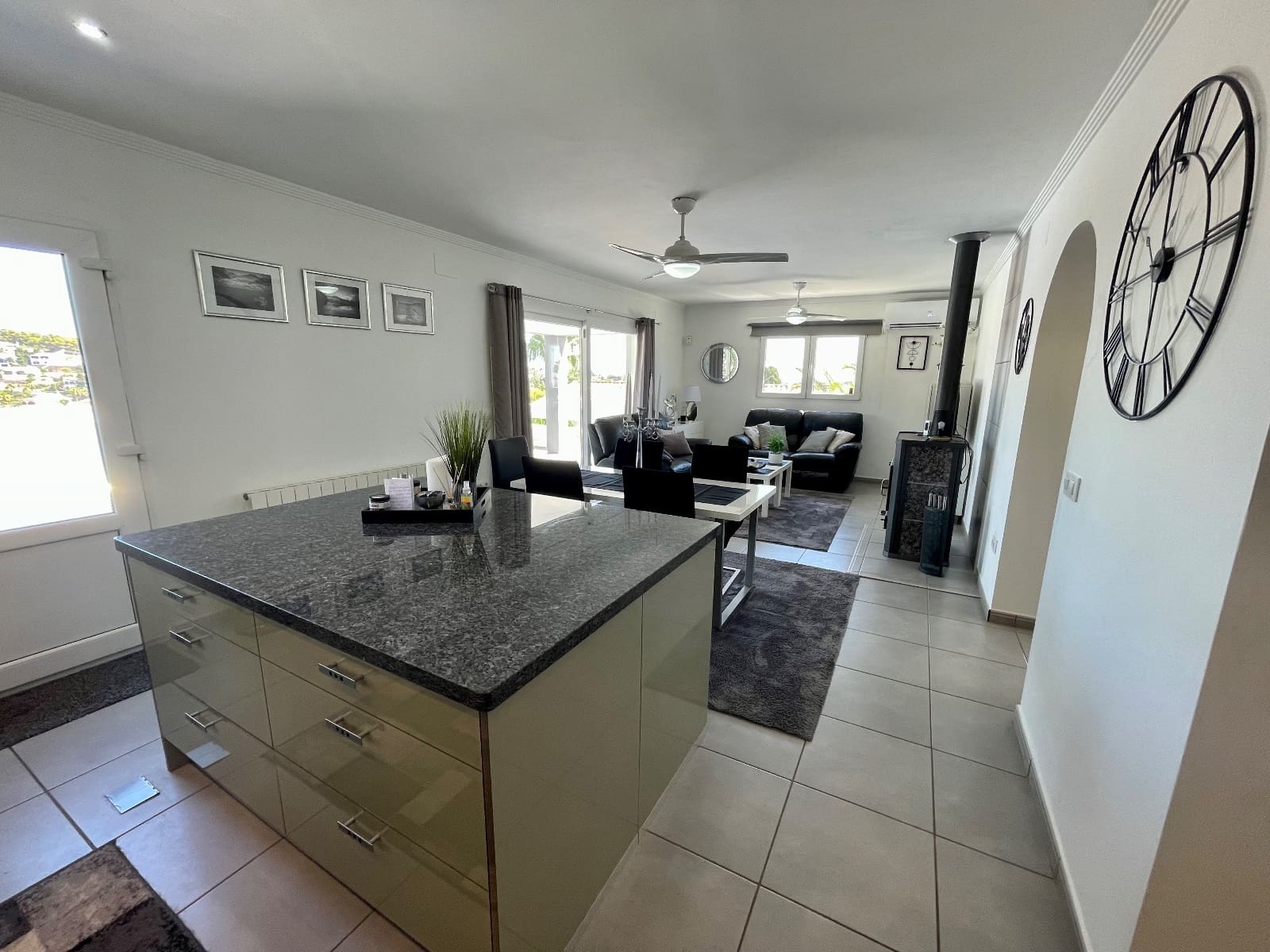 3 quarto Moradia para venda em Benissa com piscina - 550 000 € (Ref: 7828595)