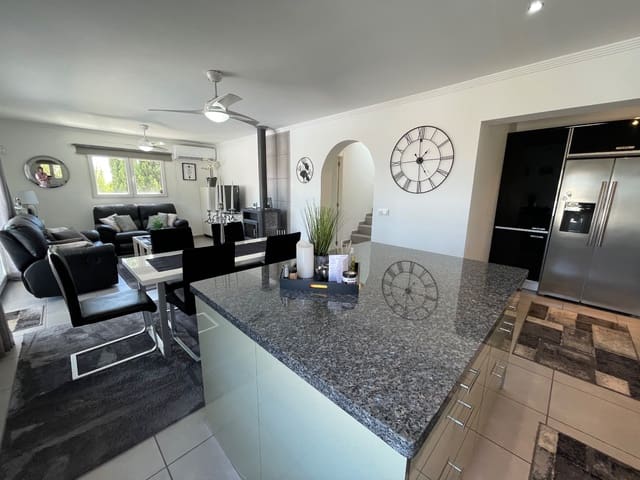 3 quarto Moradia para venda em Benissa com piscina - 550 000 € (Ref: 7828595)