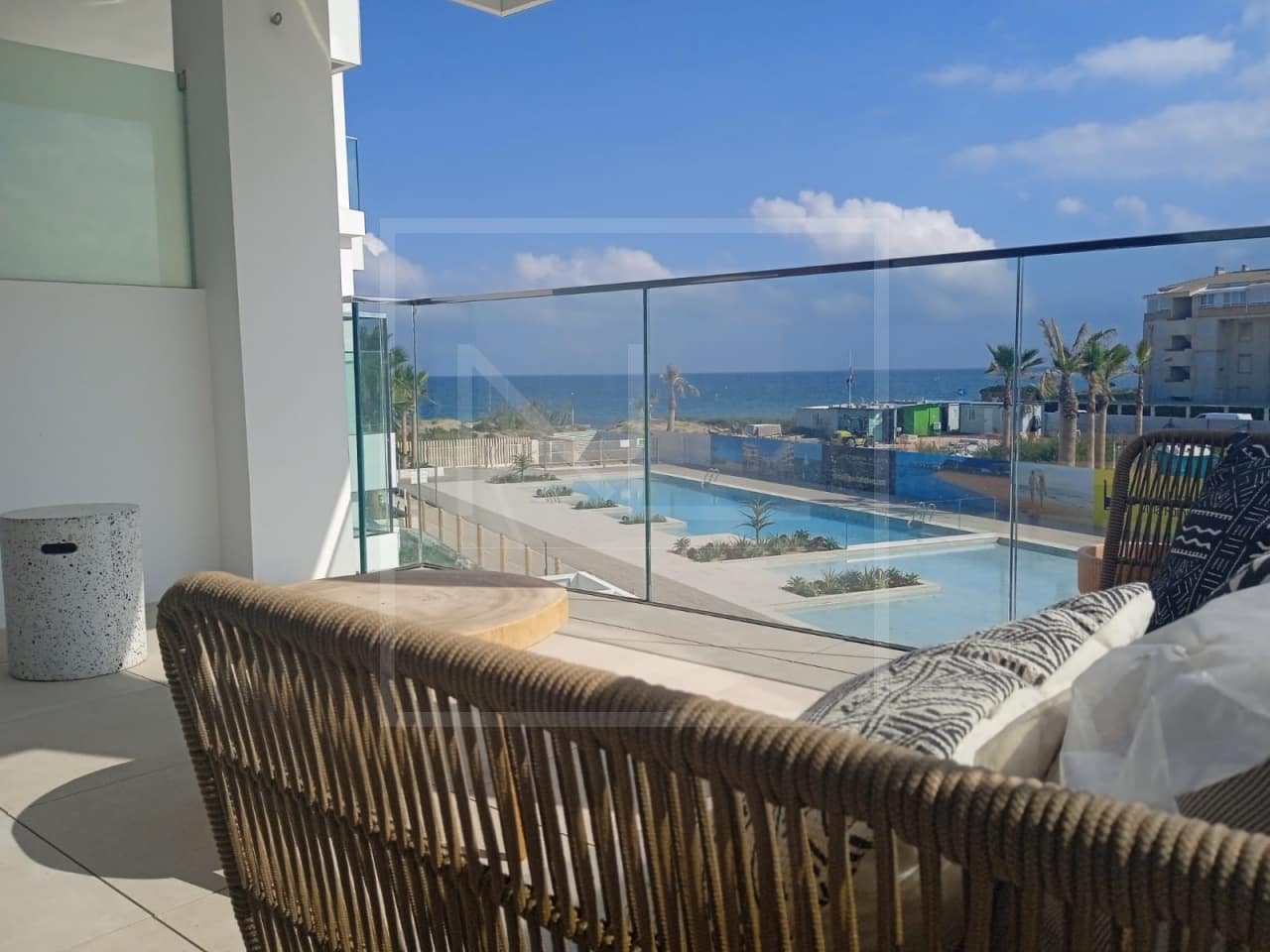 2 bedroom Apartment for sale in Denia with pool garage - € 355,000 (Ref: 8033977)