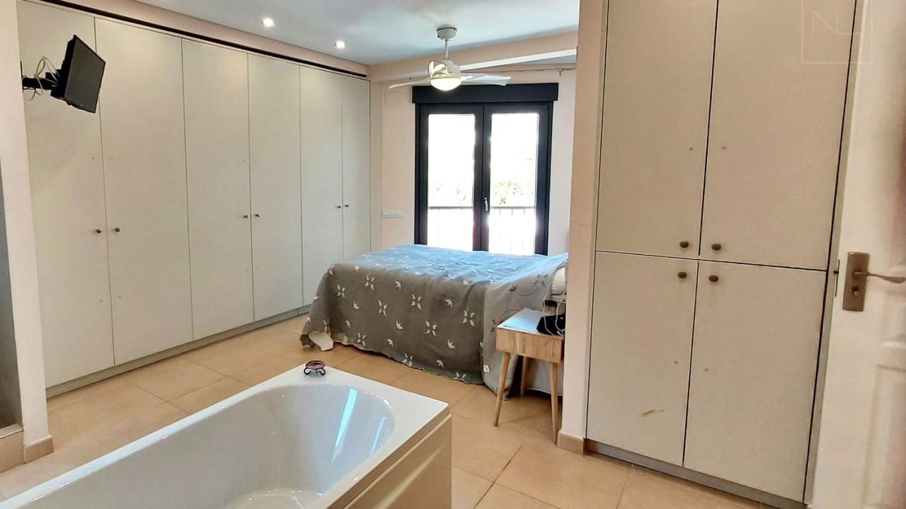 5 bedroom Townhouse for sale in Javea / Xabia with pool garage - € 495,000 (Ref: 8088983)