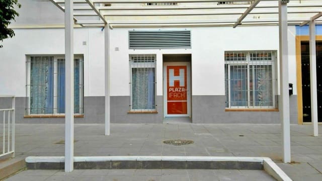 4 soveværelse Hotel til salg i Calpe / Calp med swimmingpool - € 300.000 (Ref: 8096440)