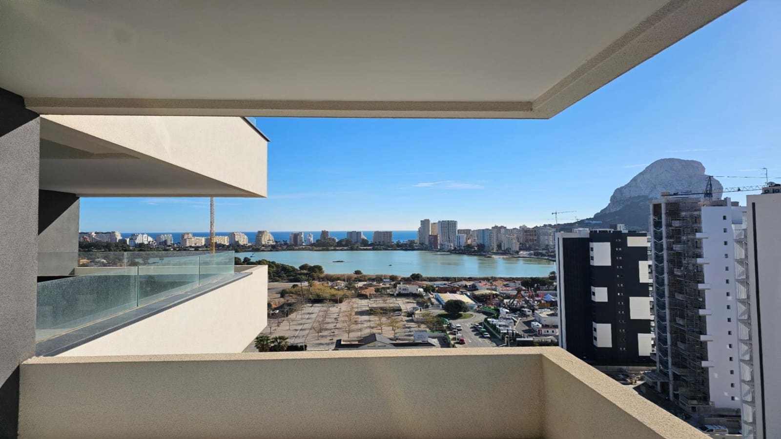 2 bedroom Penthouse for sale in Calpe / Calp with pool - € 599,250 (Ref: 8119759)