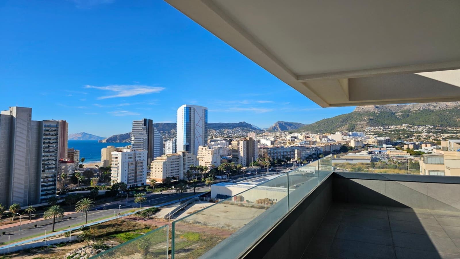 2 bedroom Penthouse for sale in Calpe / Calp with pool - € 599,250 (Ref: 8119759)