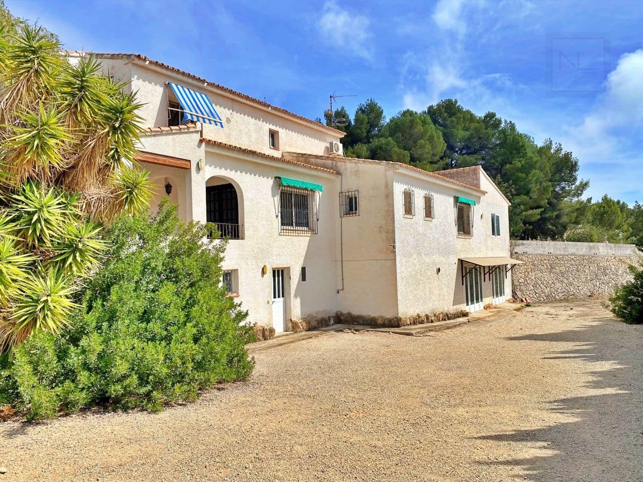3 slaapkamer Villa te koop in Moraira met garage - € 1.125.000 (Ref: 8211916)