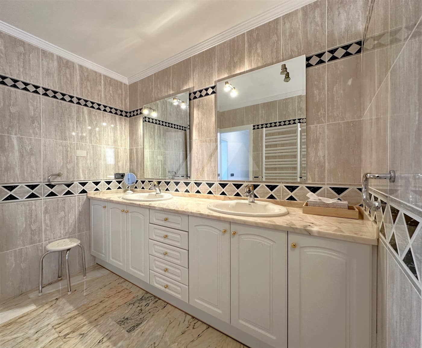 3 slaapkamer Villa te koop in Moraira met zwembad garage - € 990.000 (Ref: 8223649)