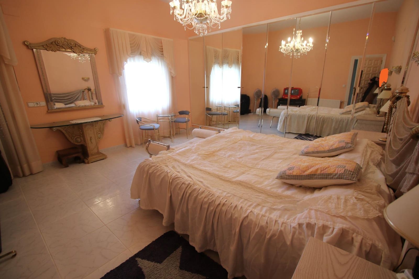 4 bedroom Villa for sale in Calpe / Calp with pool - € 1,200,000 (Ref: 8299696)