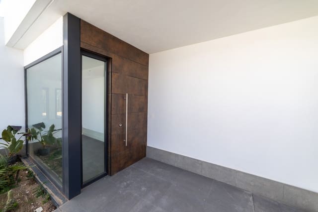 3 slaapkamer Villa te koop in Polop met zwembad - € 460.000 (Ref: 8347331)