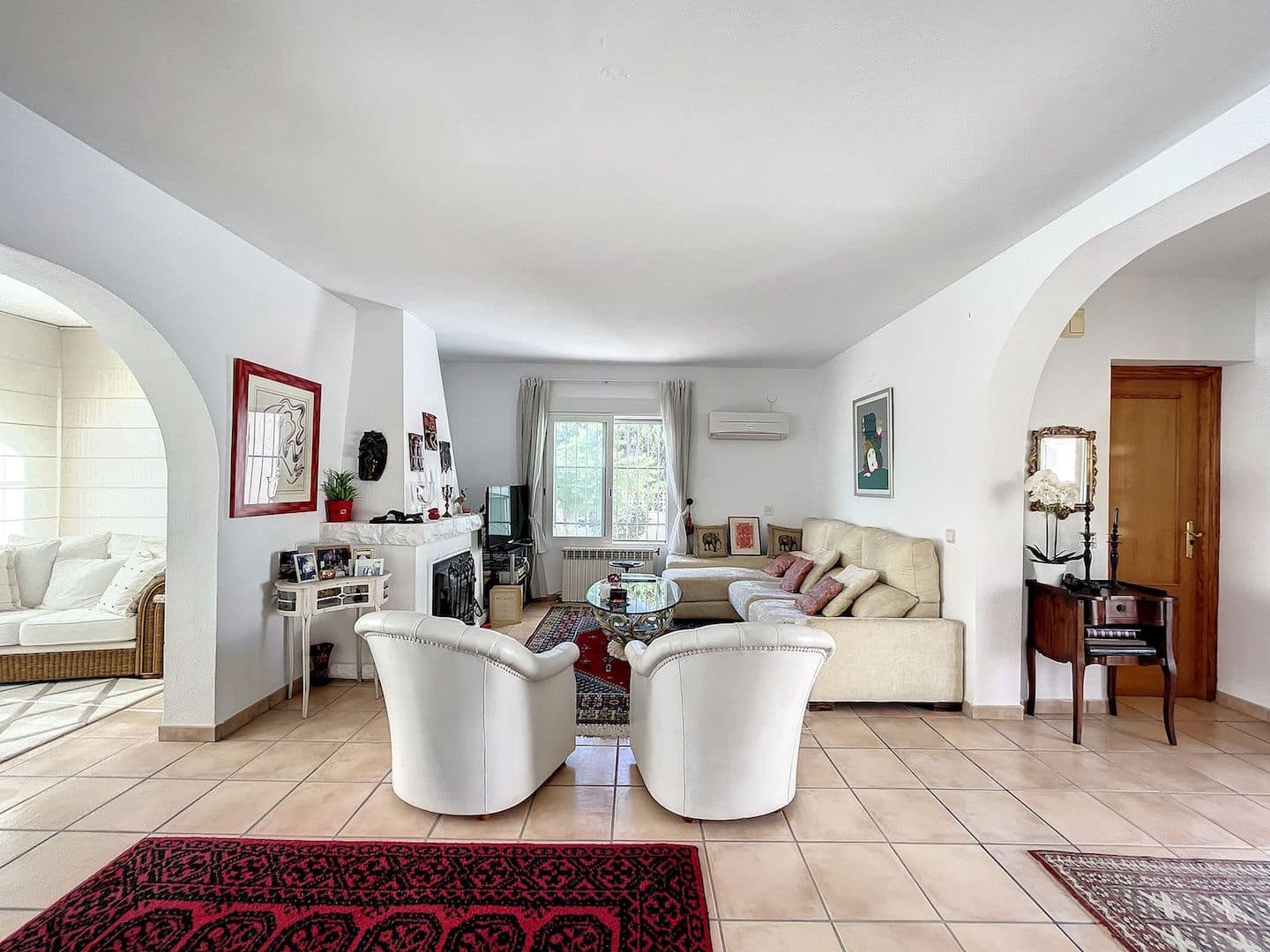 Chalet de 3 habitaciones en Alfaz del Pi / L'Alfàs del Pi en venta con piscina - 530.000 € (Ref: 8347343)