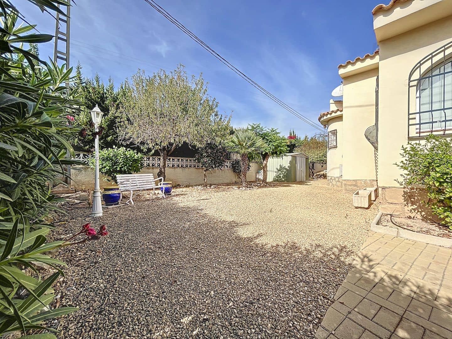 Chalet de 3 habitaciones en Alfaz del Pi / L'Alfàs del Pi en venta con piscina - 530.000 € (Ref: 8347343)