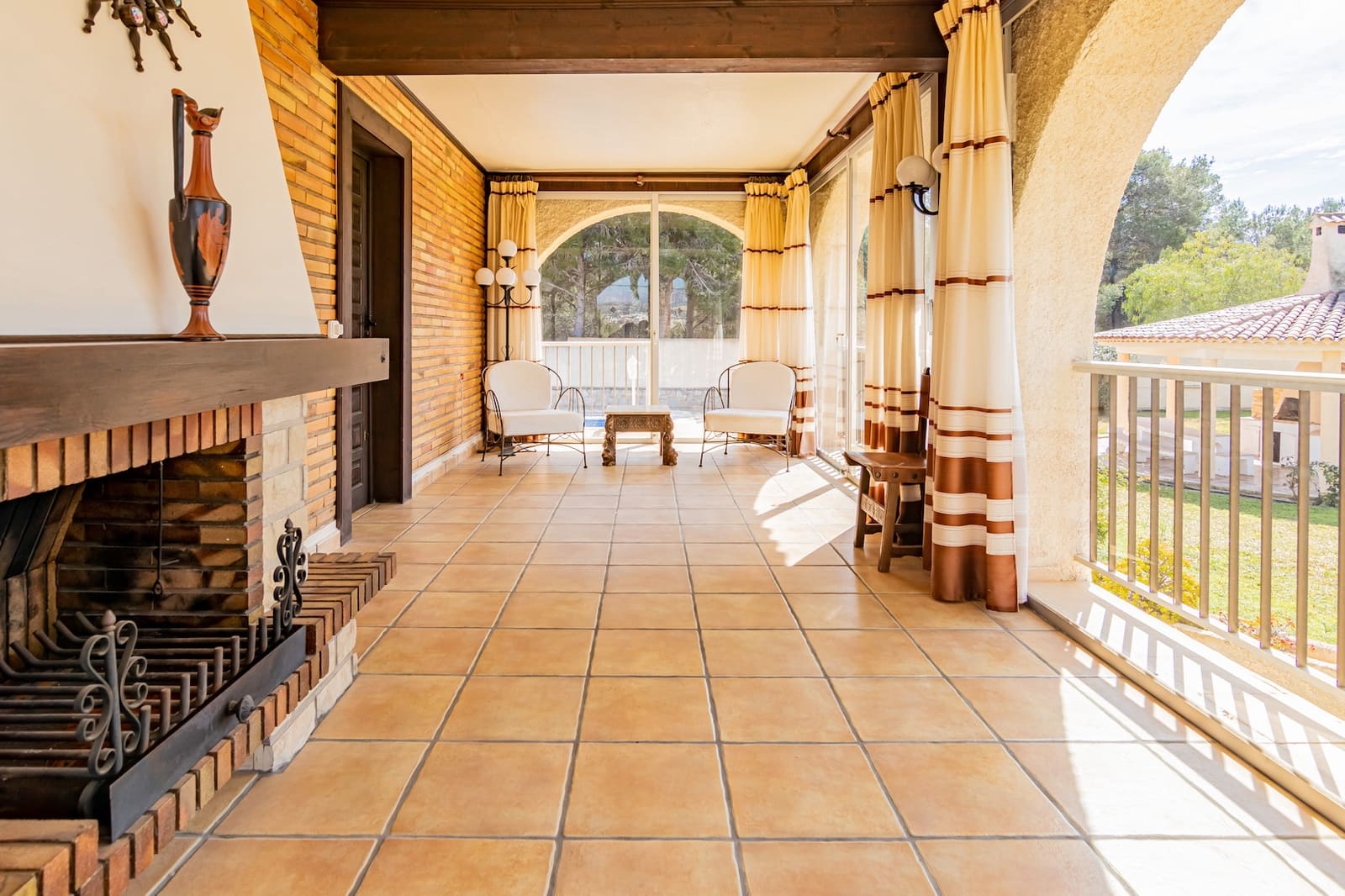 4 soveværelse Villa til salg i Albir med swimmingpool - € 1.350.000 (Ref: 8347351)