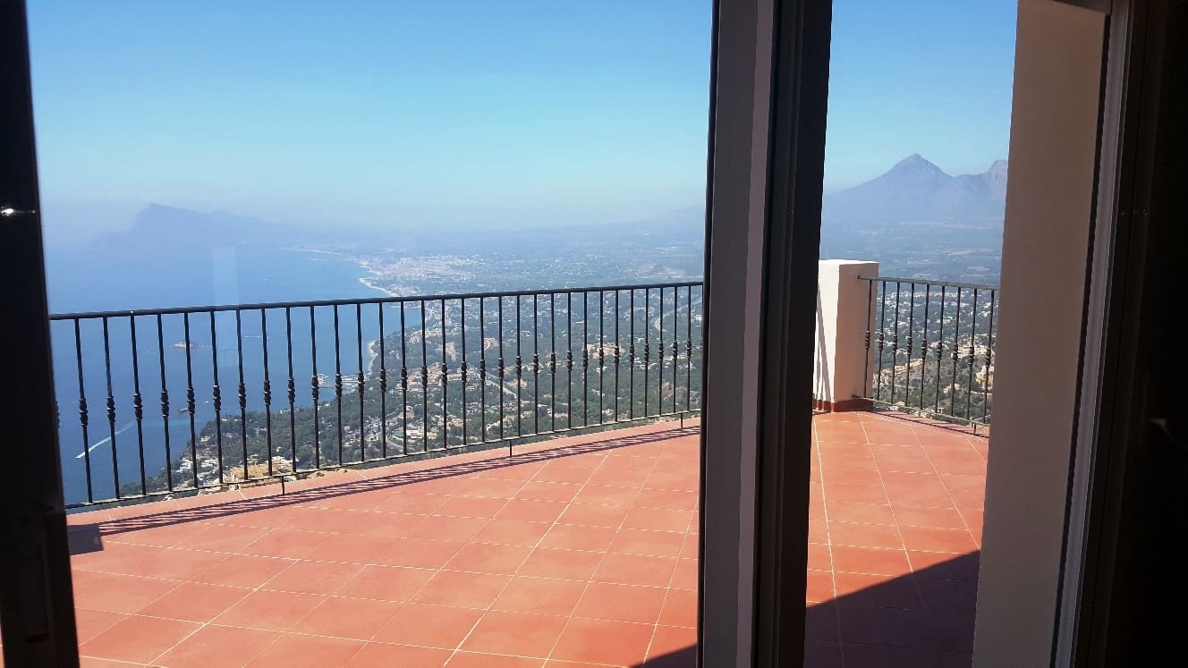 4 Zimmer Villa zu verkaufen in Altea - 1.250.000 € (Ref: 8347358)