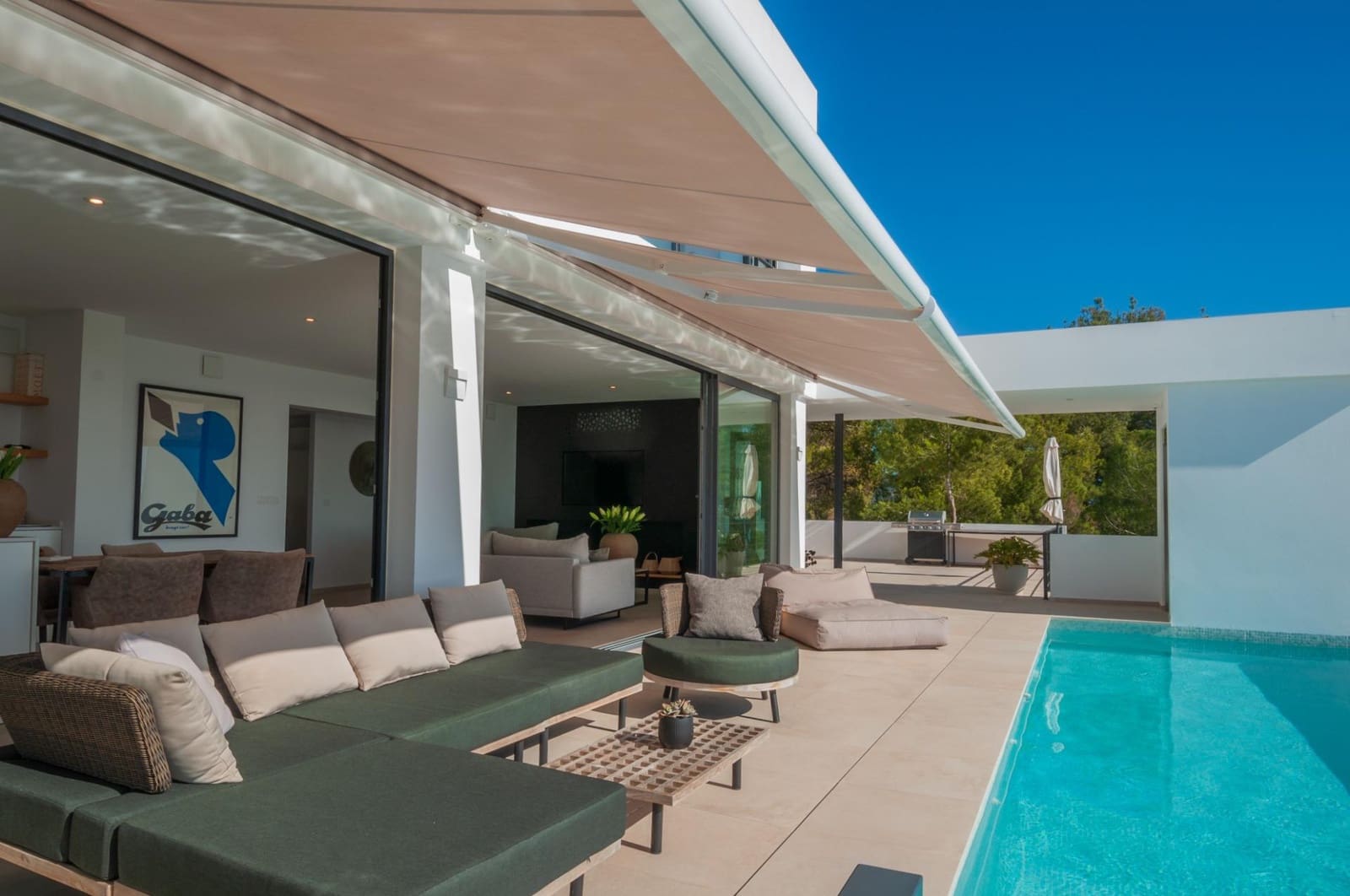 5 bedroom Villa for sale in Moraira with pool - € 1,995,000 (Ref: 8353339)
