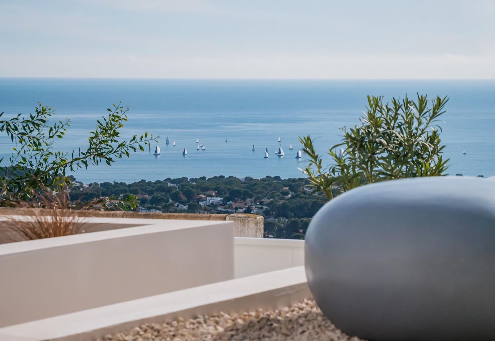 5 bedroom Villa for sale in Moraira with pool - € 1,995,000 (Ref: 8353339)