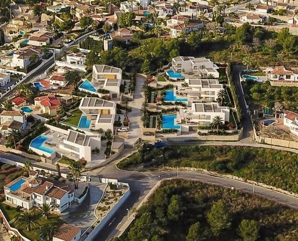 3 quarto Moradia para venda em Moraira, Teulada-Moraira com piscina - 1 660 000 € (Ref: 8353368)