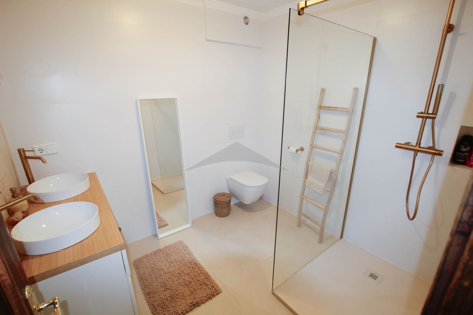 5 sypialnia Willa na sprzedaż w Moraira z basenem - 995 000 € (Ref: 8364270)