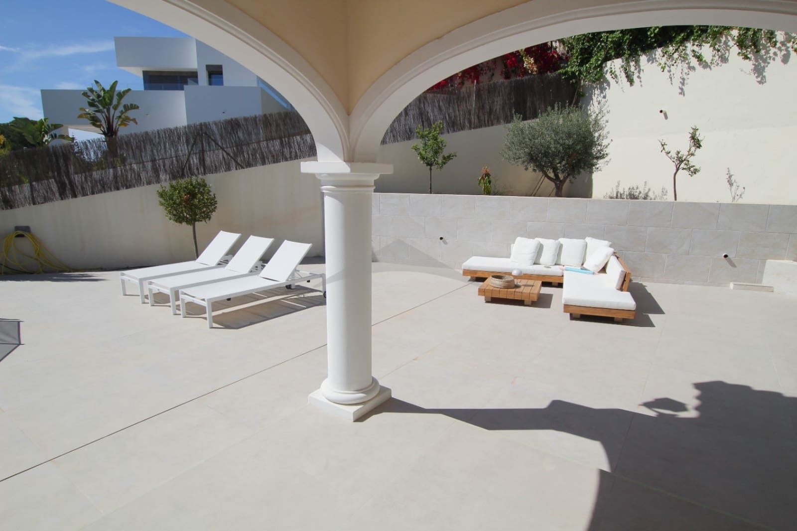 5 sypialnia Willa na sprzedaż w Moraira z basenem - 995 000 € (Ref: 8364270)