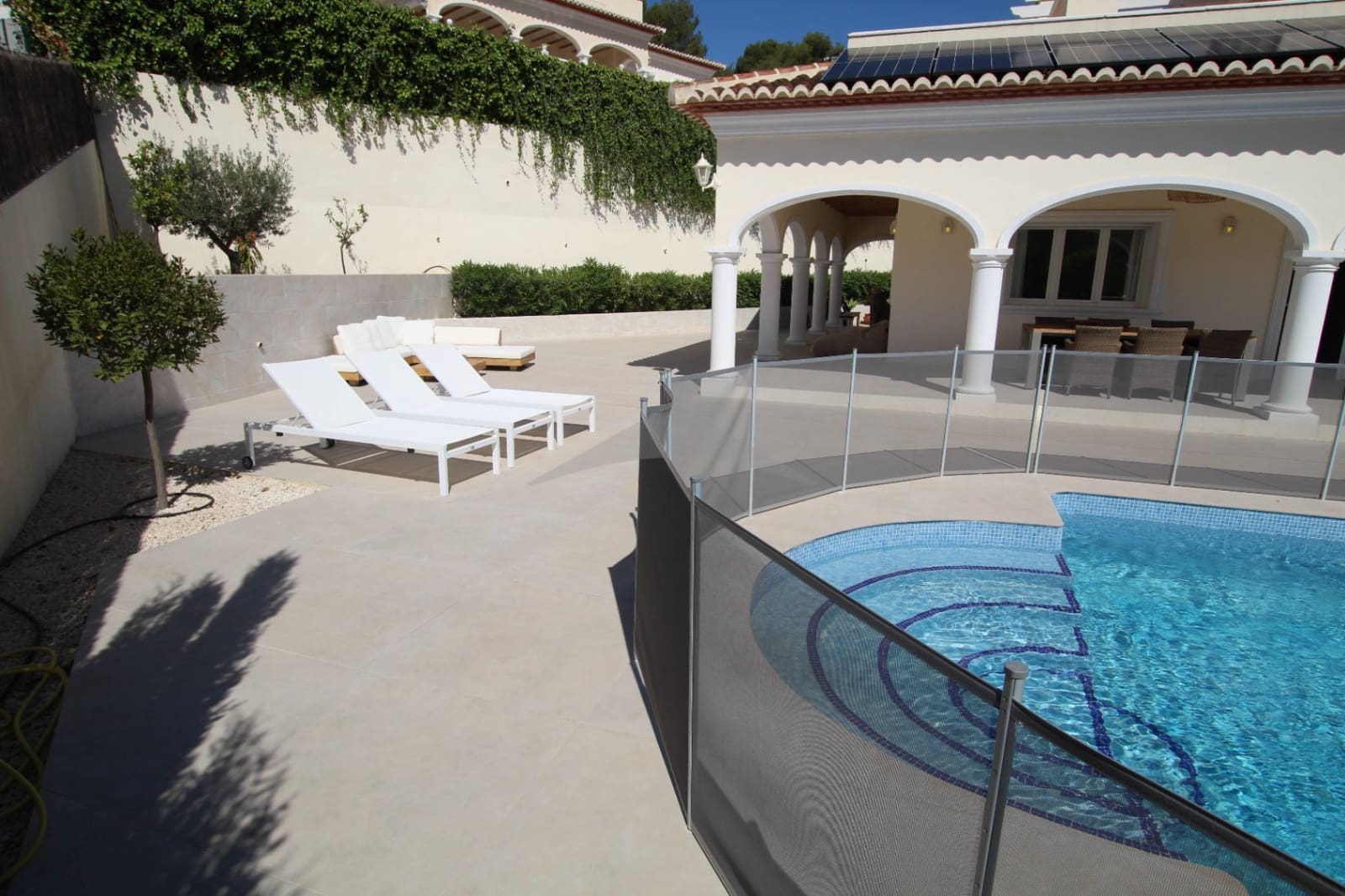 5 sypialnia Willa na sprzedaż w Moraira z basenem - 995 000 € (Ref: 8364270)