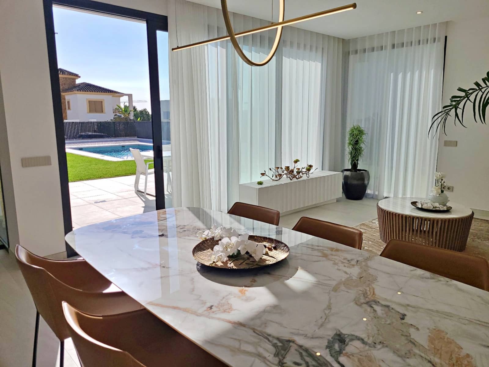 3 bedroom Villa for sale in Finestrat with pool garage - € 1,095,000 (Ref: 8410590)