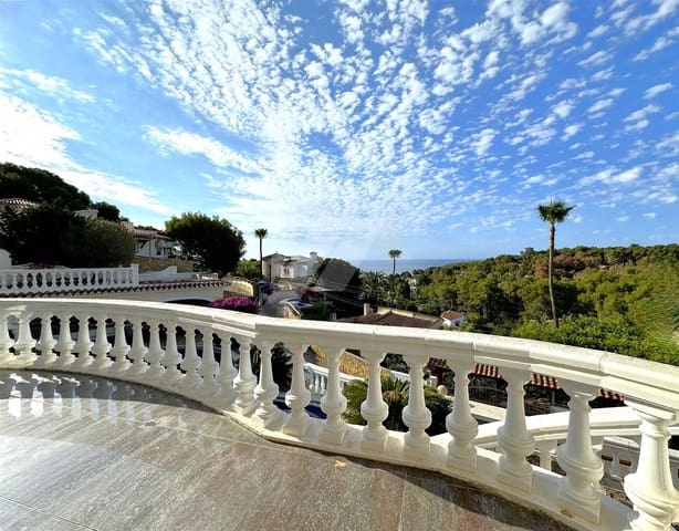 4 soveværelse Villa til salg i Benissa med swimmingpool garage - € 1.990.000 (Ref: 8431116)