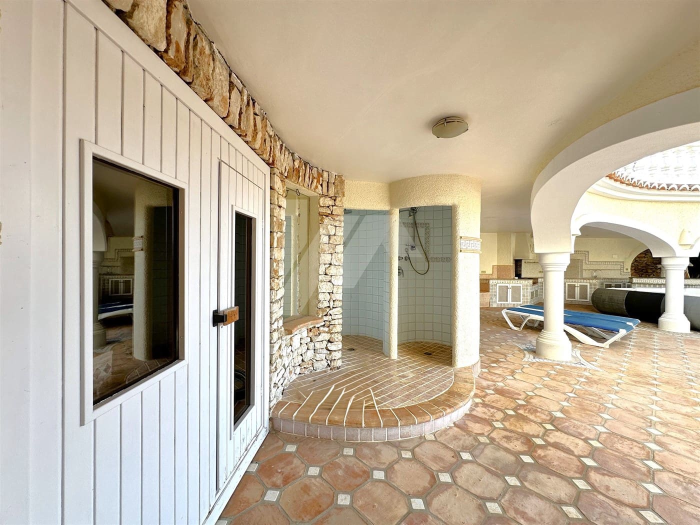 4 soveværelse Villa til salg i Benissa med swimmingpool garage - € 1.990.000 (Ref: 8431116)