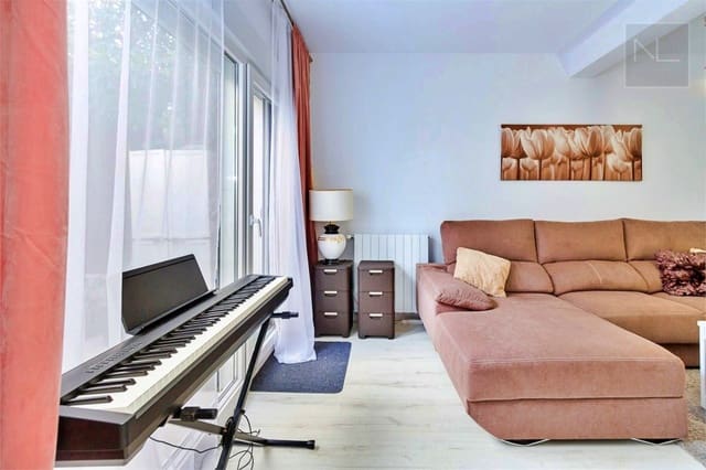 3 chambre Villa/Maison à vendre à Pedreguer avec piscine garage - 315 000 € (Ref: 8476948)