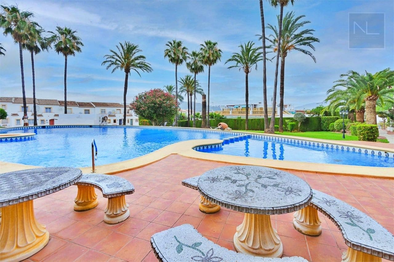 3 chambre Villa/Maison à vendre à Pedreguer avec piscine garage - 315 000 € (Ref: 8476948)