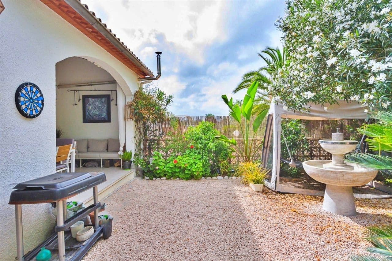 3 chambre Villa/Maison à vendre à Pedreguer avec piscine garage - 315 000 € (Ref: 8476948)