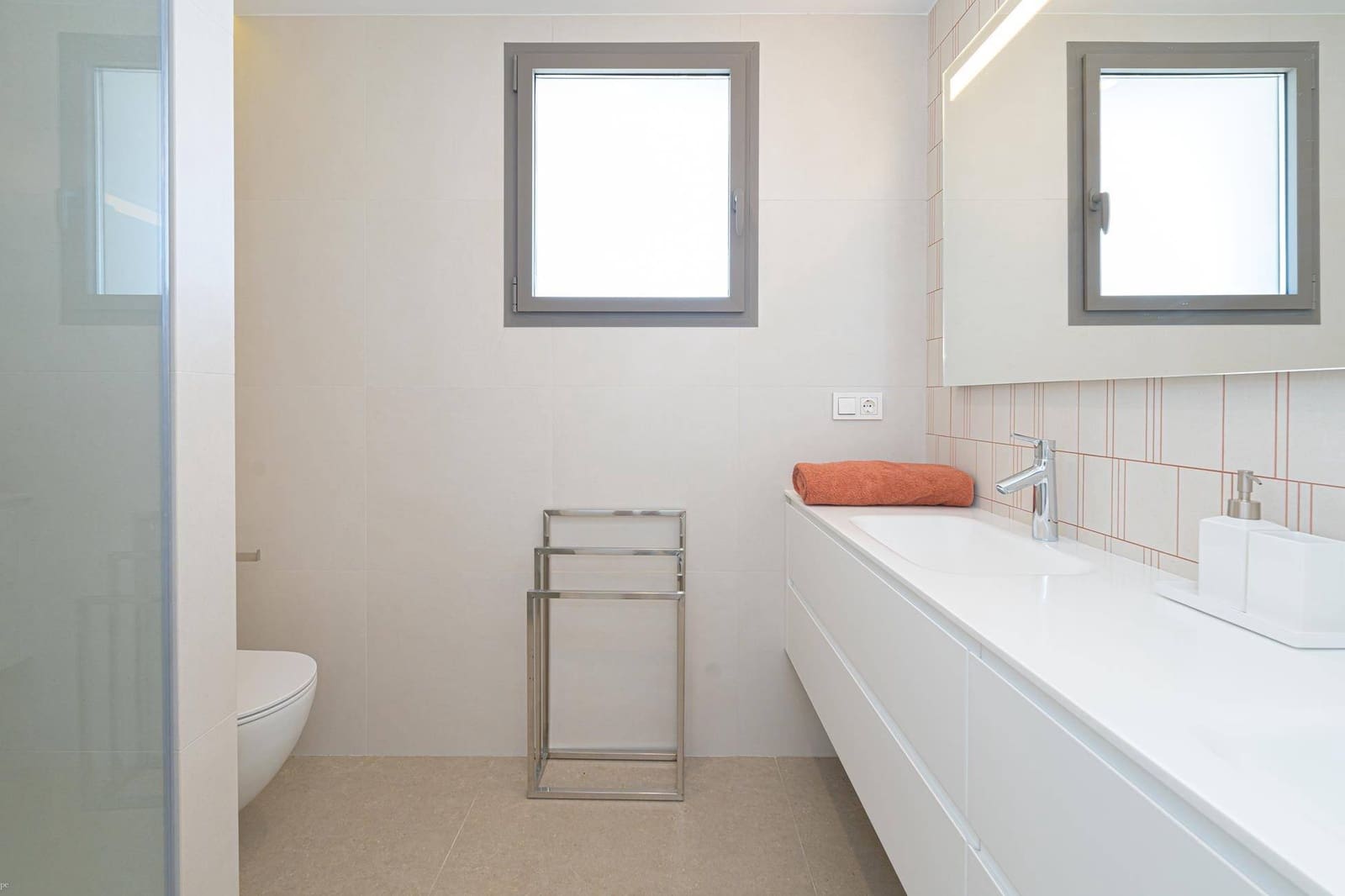 4 slaapkamer Villa te koop in Cumbre del Sol met zwembad - € 2.950.000 (Ref: 8500986)