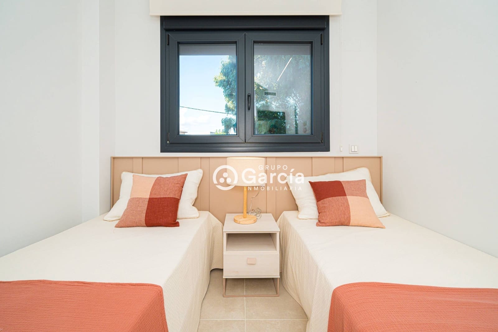 2 soveværelse Lejlighed til salg i Denia med swimmingpool - € 315.000 (Ref: 8500992)