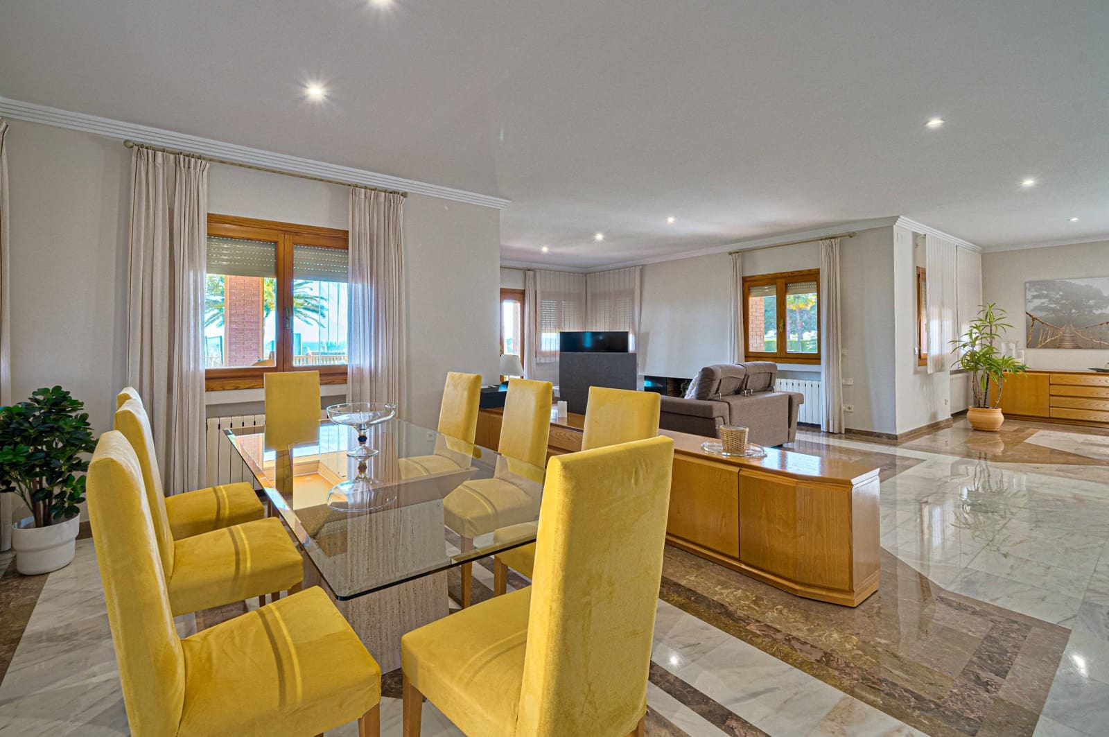 5 slaapkamer Villa te koop in Calpe / Calp met zwembad - € 2.200.000 (Ref: 8500998)