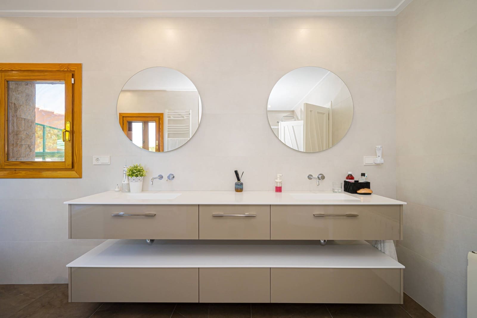 5 slaapkamer Villa te koop in Calpe / Calp met zwembad - € 2.200.000 (Ref: 8500998)