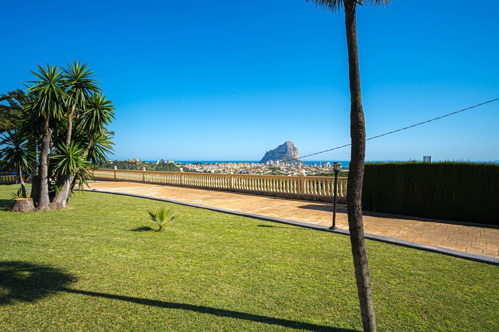 5 slaapkamer Villa te koop in Calpe / Calp met zwembad - € 2.200.000 (Ref: 8500998)