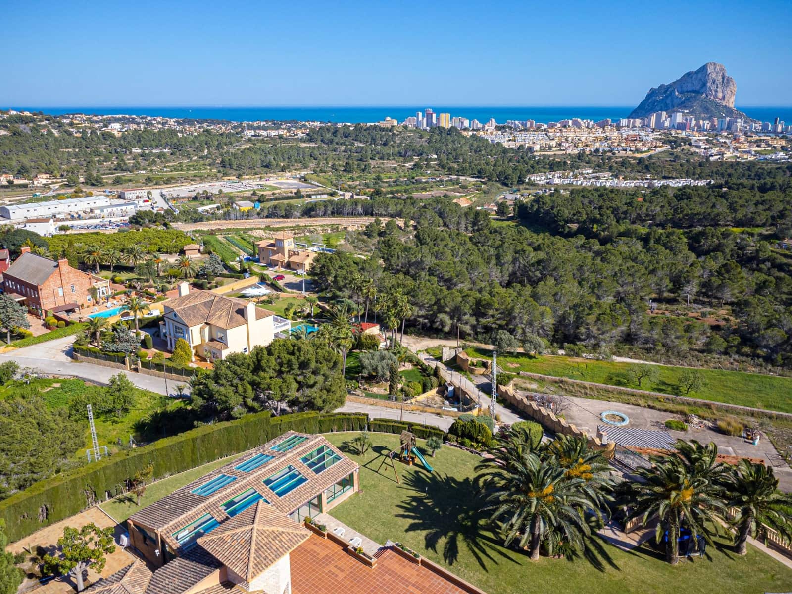 5 slaapkamer Villa te koop in Calpe / Calp met zwembad - € 2.200.000 (Ref: 8500998)