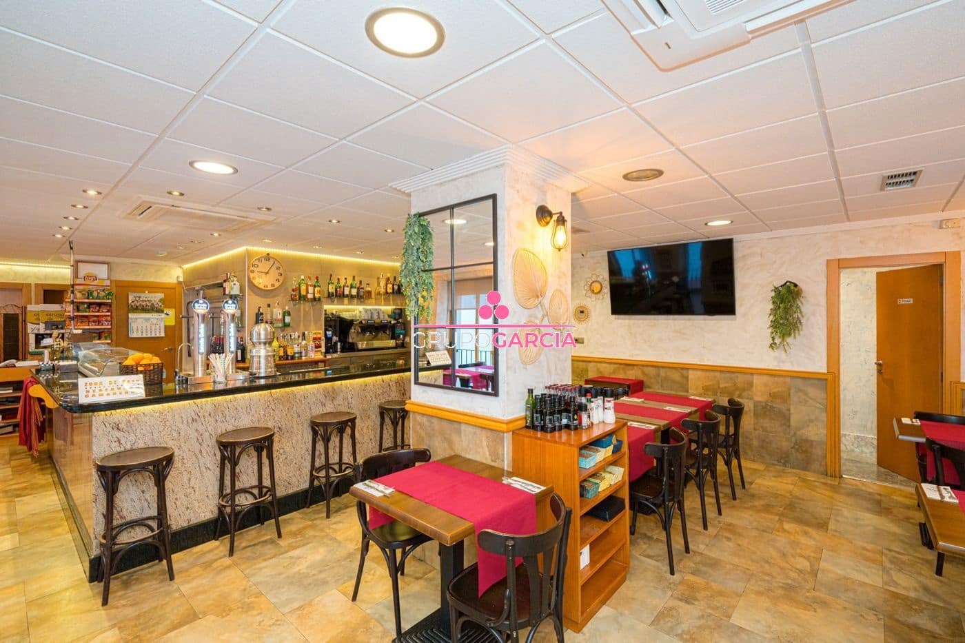 Restaurant/Bar til salgs i Alcalali / Alcanali - € 600 000 (Ref: 8501016)