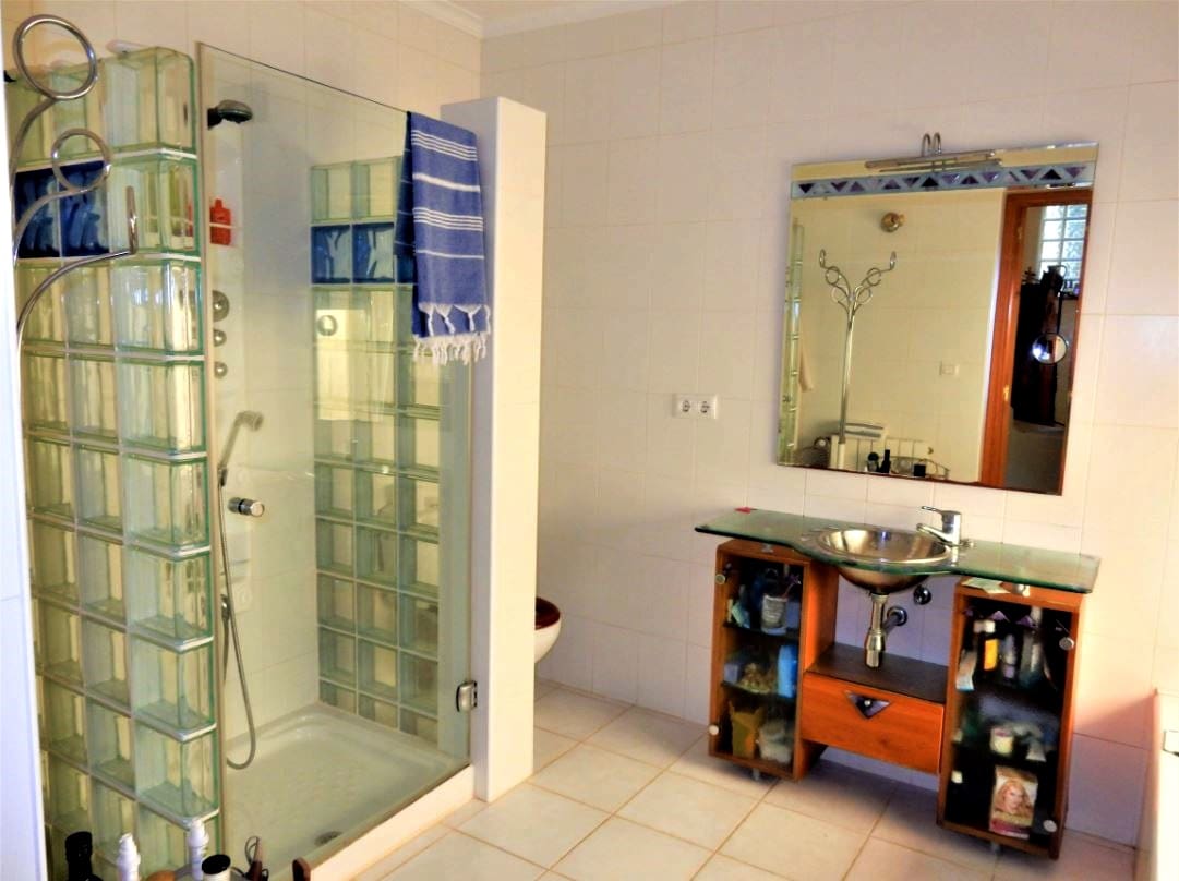 4 sypialnia Willa na sprzedaż w La Sella z basenem garażem - 795 000 € (Ref: 8531419)