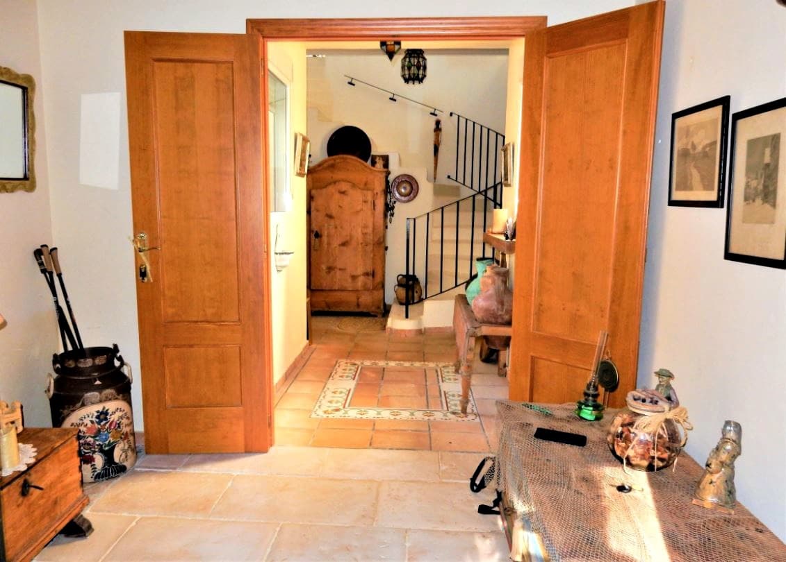 4 sypialnia Willa na sprzedaż w La Sella z basenem garażem - 795 000 € (Ref: 8531419)