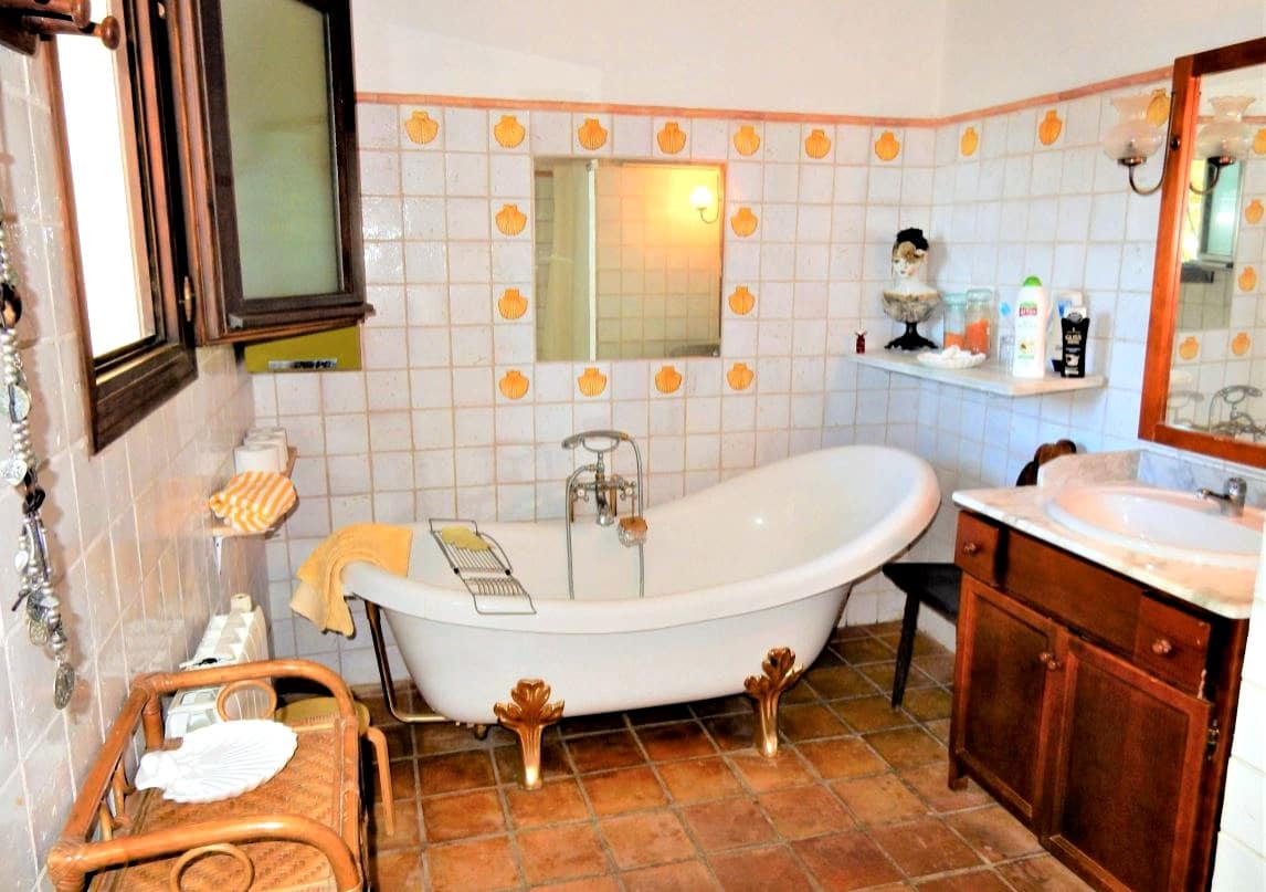 4 sypialnia Willa na sprzedaż w La Sella z basenem garażem - 795 000 € (Ref: 8531419)