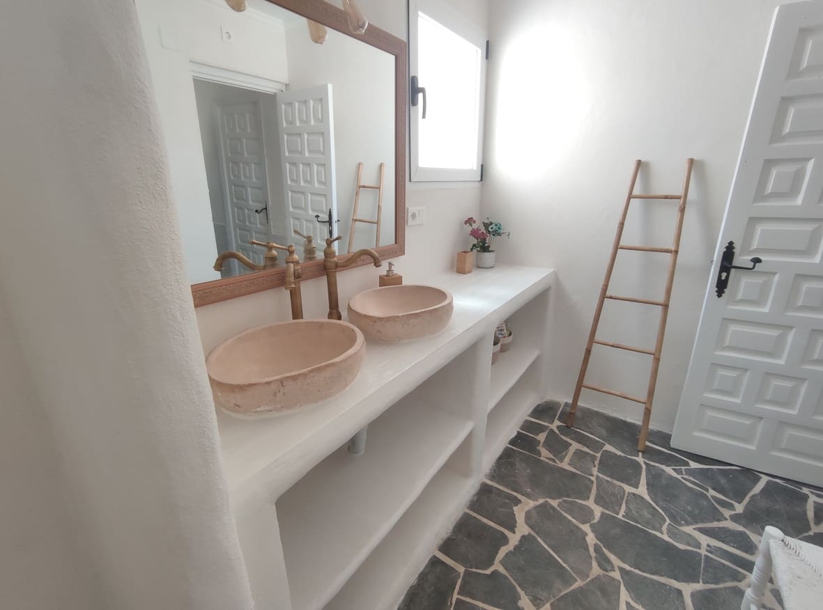 2 bedroom Villa for sale in Denia with garage - € 325,000 (Ref: 8531421)