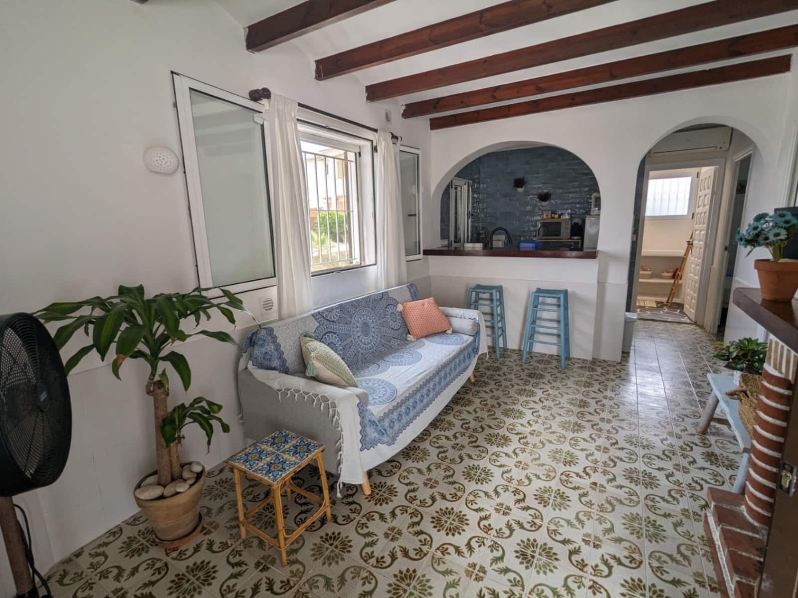 2 bedroom Villa for sale in Denia with garage - € 325,000 (Ref: 8531421)