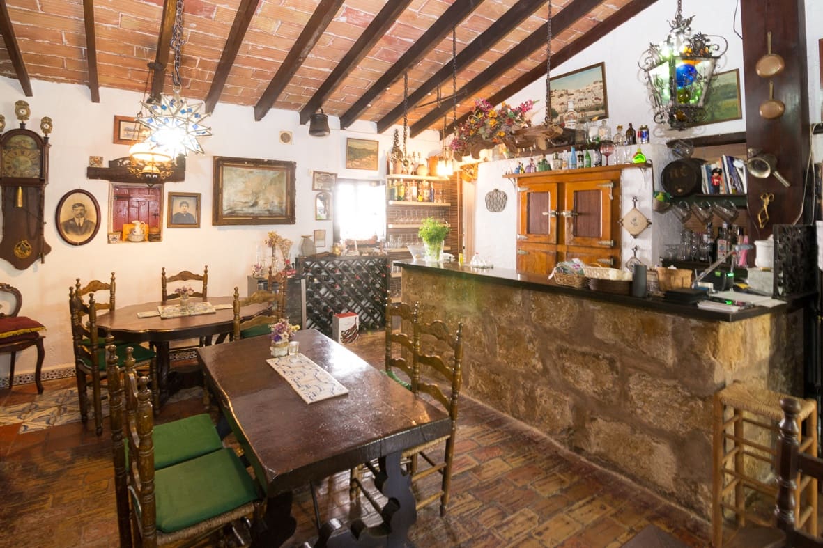 Restauracja lub bar na sprzedaż w Denia z garażem - 450 000 € (Ref: 8531435)