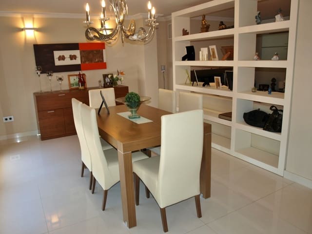 Moradia para venda em Dénia - 899 000 € (Ref: 8531436)