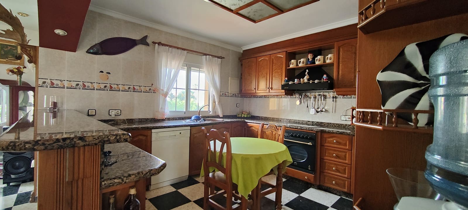 3 soverom Restaurant/Bar til salgs i Denia med garasje - € 850 000 (Ref: 8531441)