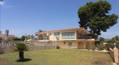 4 Zimmer Villa zu verkaufen in Alfaz del Pi / L'Alfas del Pi mit Pool - 1.350.000 € (Ref: 8535821)