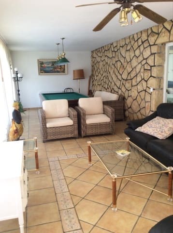 Chalet de 4 habitaciones en Alfaz del Pi / L'Alfàs del Pi en venta con piscina - 1.350.000 € (Ref: 8535821)